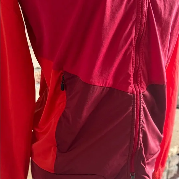 Nike Stadium Running Red Jacket Women sz S - Picture 7 of 10